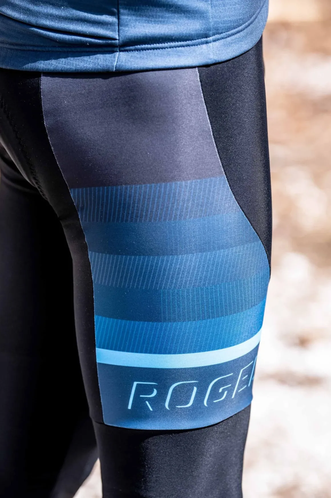 SpodnieroweroweRogelliHEROIIzżelowąwkładką,czarno-niebieskie