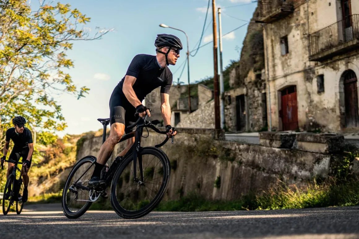 SpodenkiroweroweRogellliULTRACING2.0zżelowąwkładką,czarne