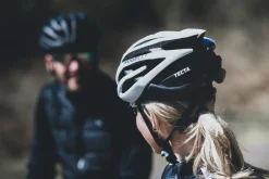 UltralekkikaskrowerowyRogelliTECTA,biały