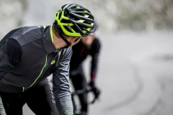 UltralekkikaskrowerowyRogelliTECTA,czarny,odblaskowożółty