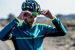 UltralekkikaskrowerowyRogelliTECTA,czarny,odblaskowożółty