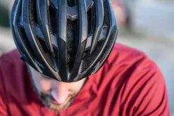 UltralekkikaskrowerowyRogelliTECTA,czarny