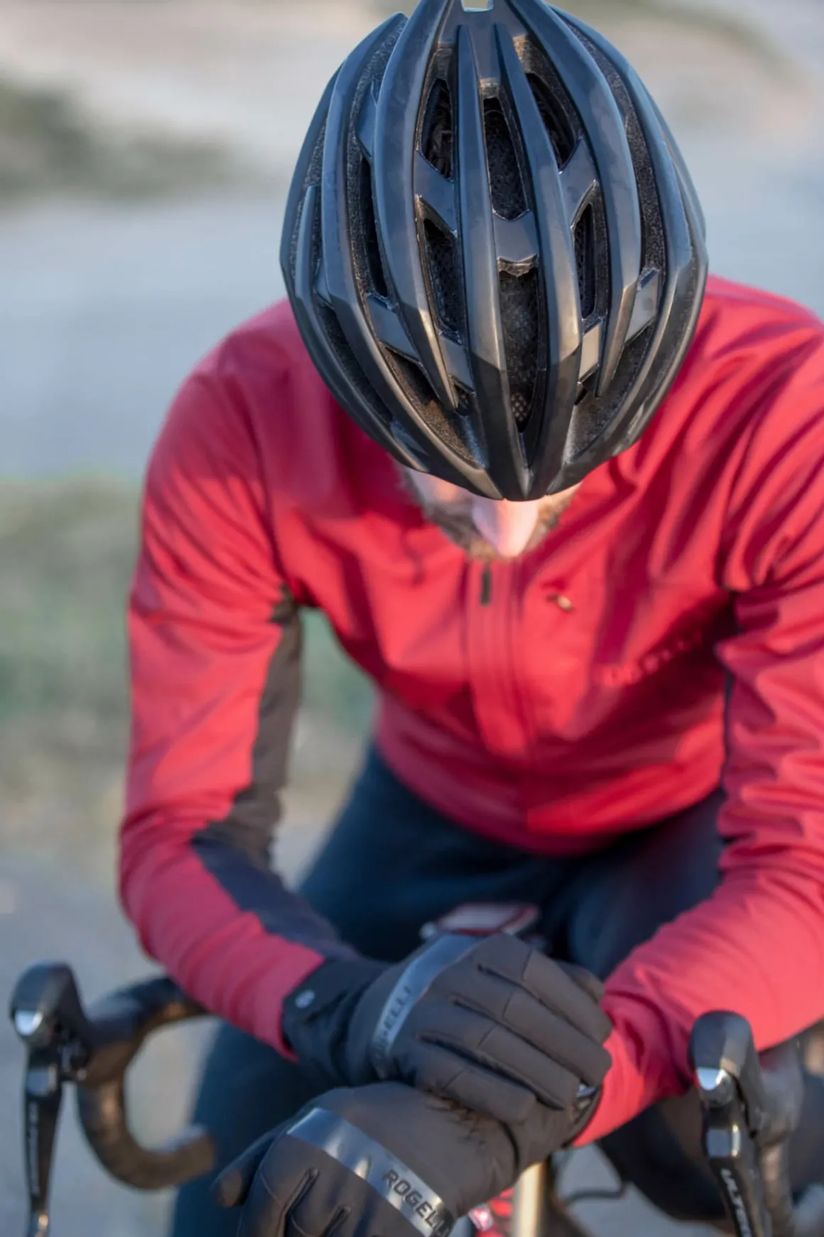 UltralekkikaskrowerowyRogelliTECTA,czarny