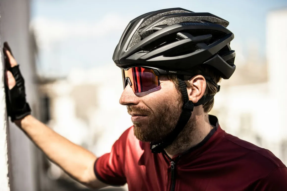 UltralekkikaskrowerowyRogelliTECTA,czarny
